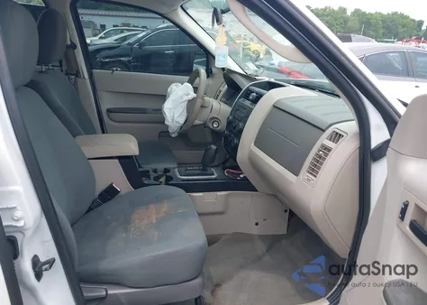 2009 Ford Escape Xls/Xls Manual from USA, damaged, VIN 1FMCU02789KC10287